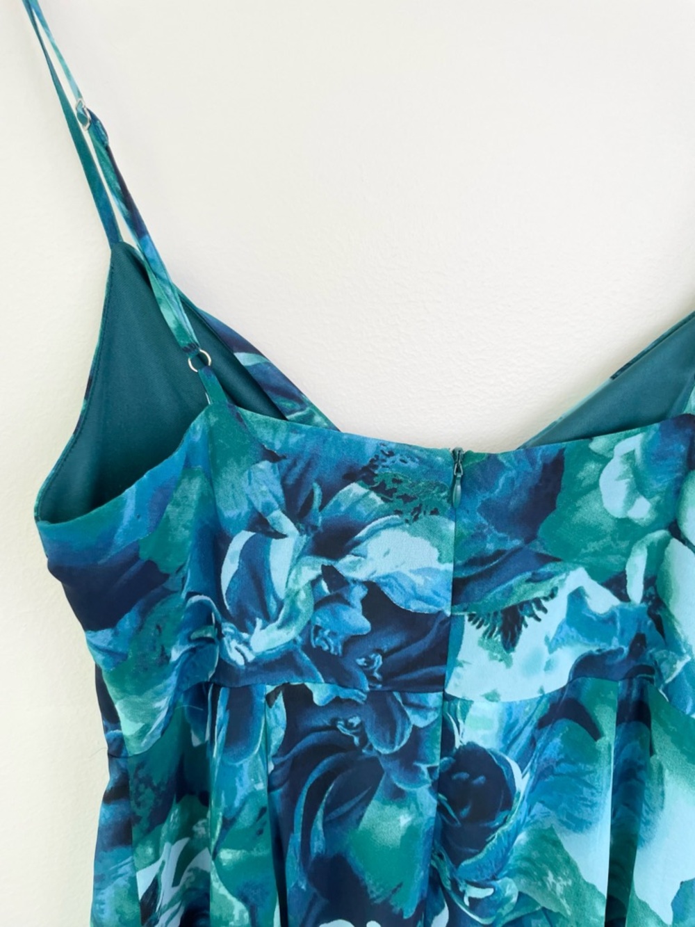 Lulu’s Beautiful Soul Teal Green Floral Print Twist-Front Maxi Dress M Medium - Picture 9 of 12
